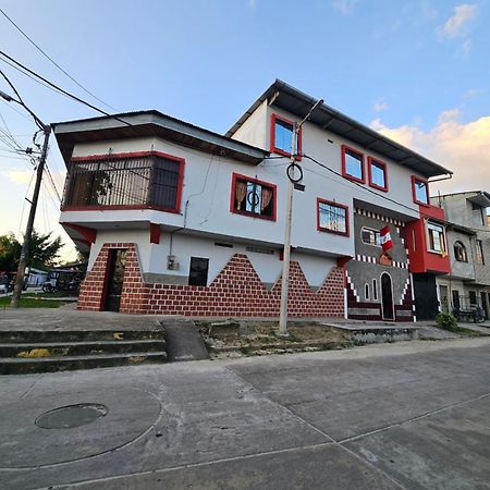 Hotel Sarisa House Iquitos Exteriér fotografie