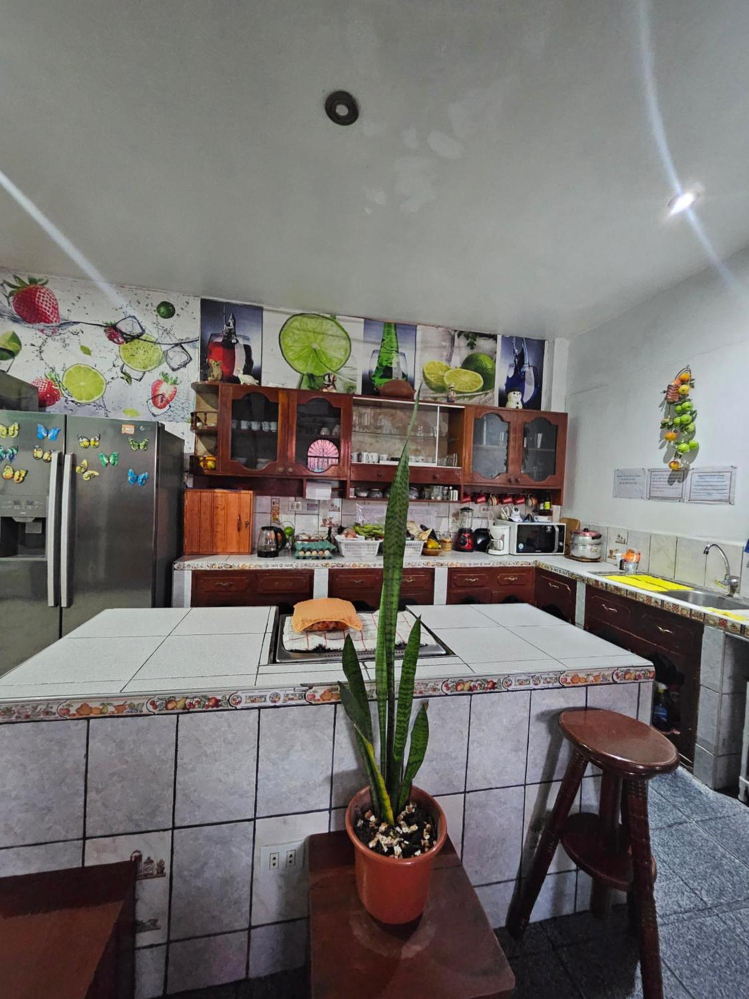 Hotel Sarisa House Iquitos Exteriér fotografie