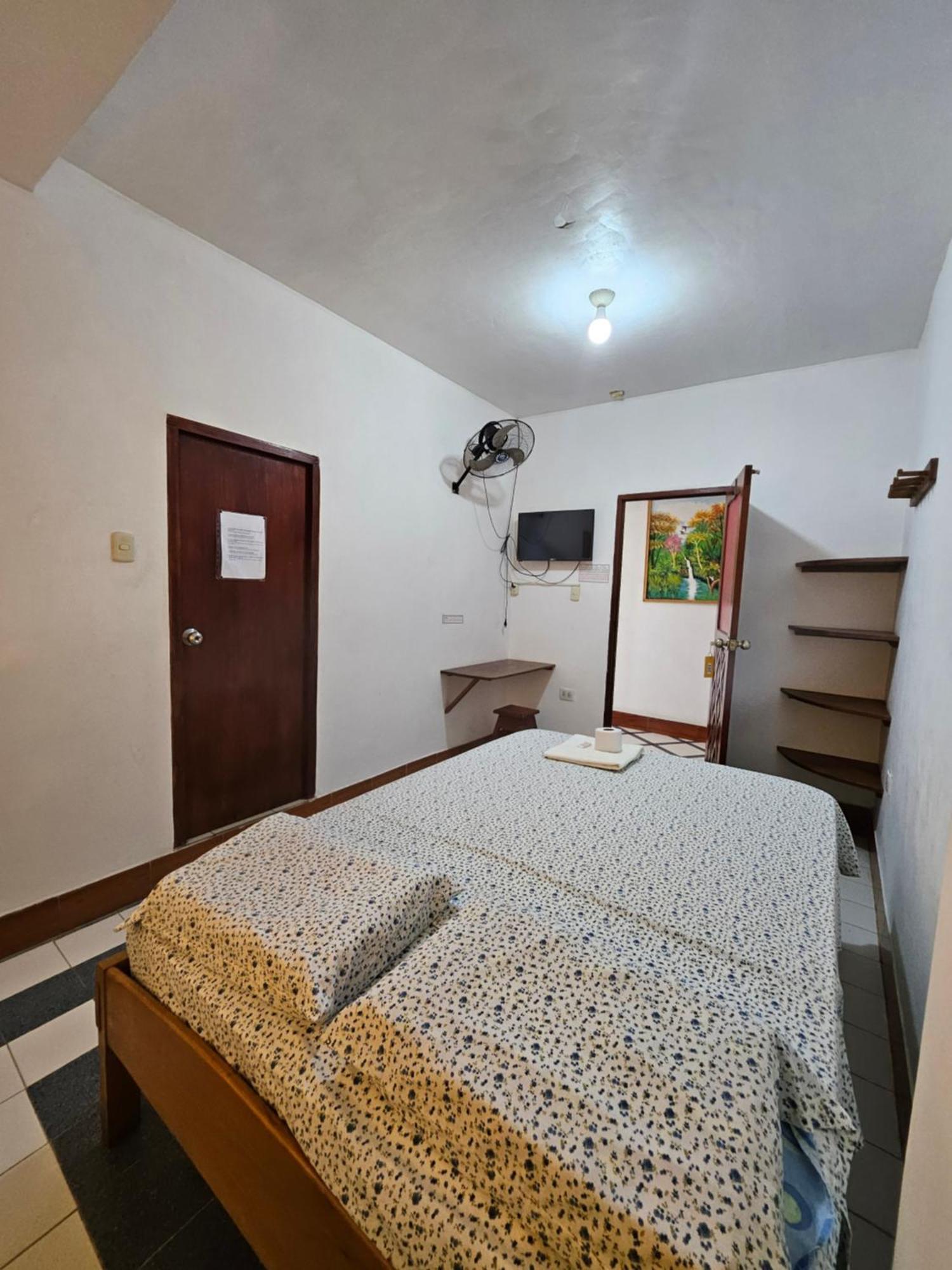 Hotel Sarisa House Iquitos Exteriér fotografie